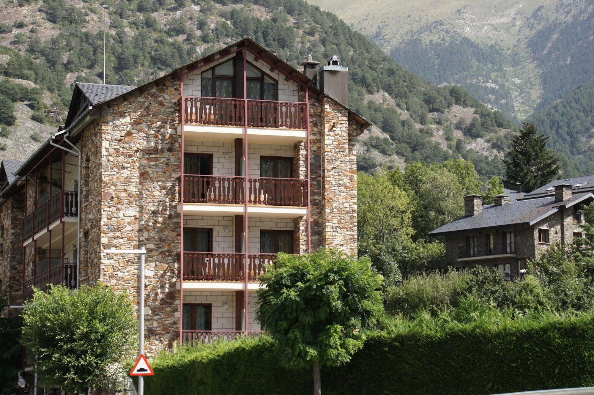 Hotel La Planada Ordino Exterior photo